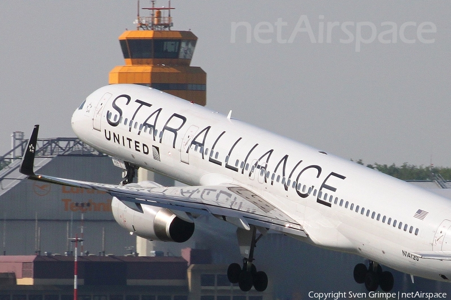 United Airlines Boeing 757-224 (N14120) | Photo 26376