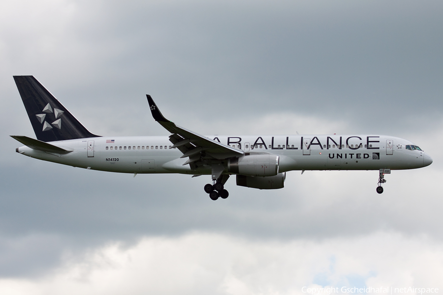 United Airlines Boeing 757-224 (N14120) | Photo 53508