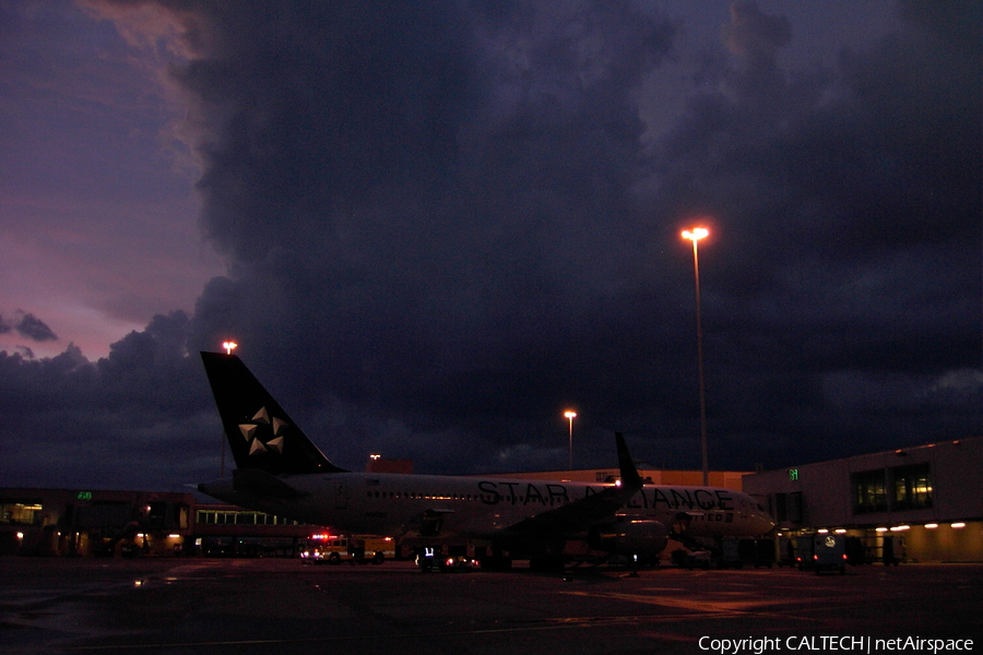 United Airlines Boeing 757-224 (N14120) | Photo 29298