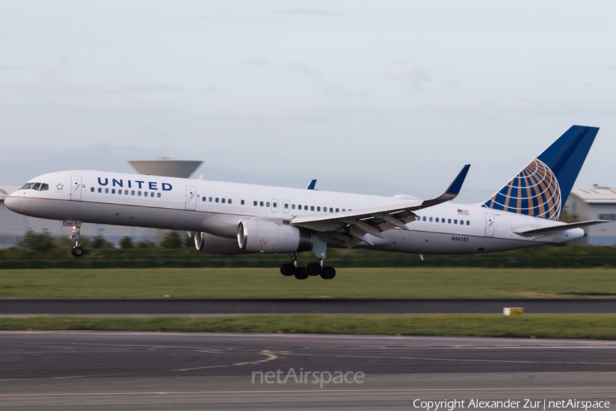 United Airlines Boeing 757-224 (N14121) | Photo 162291