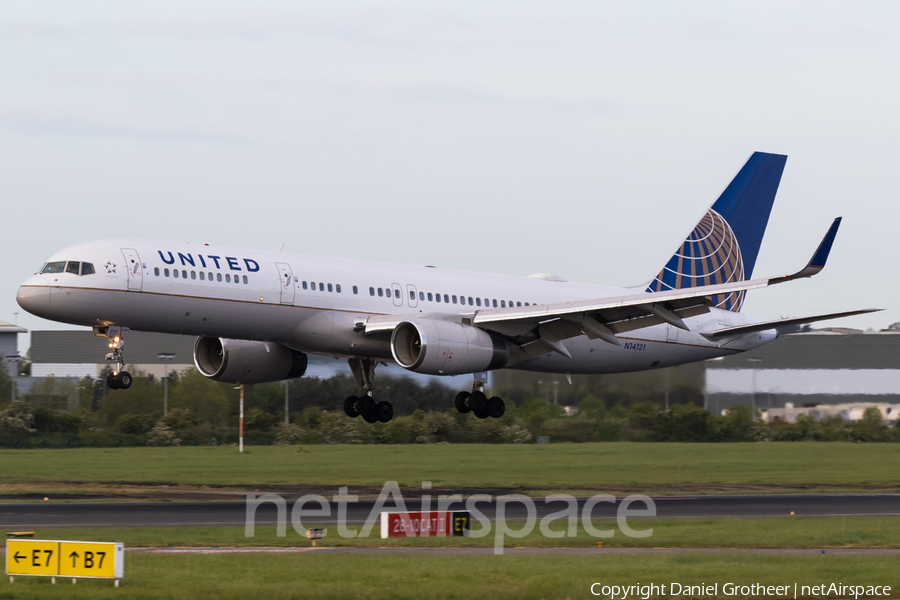 United Airlines Boeing 757-224 (N14121) | Photo 165208