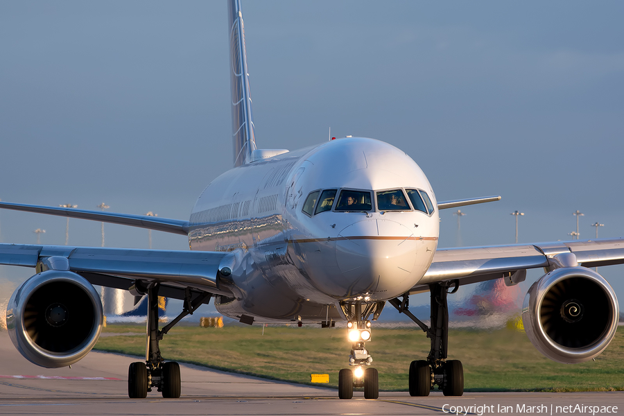 United Airlines Boeing 757-224 (N14121) | Photo 96450