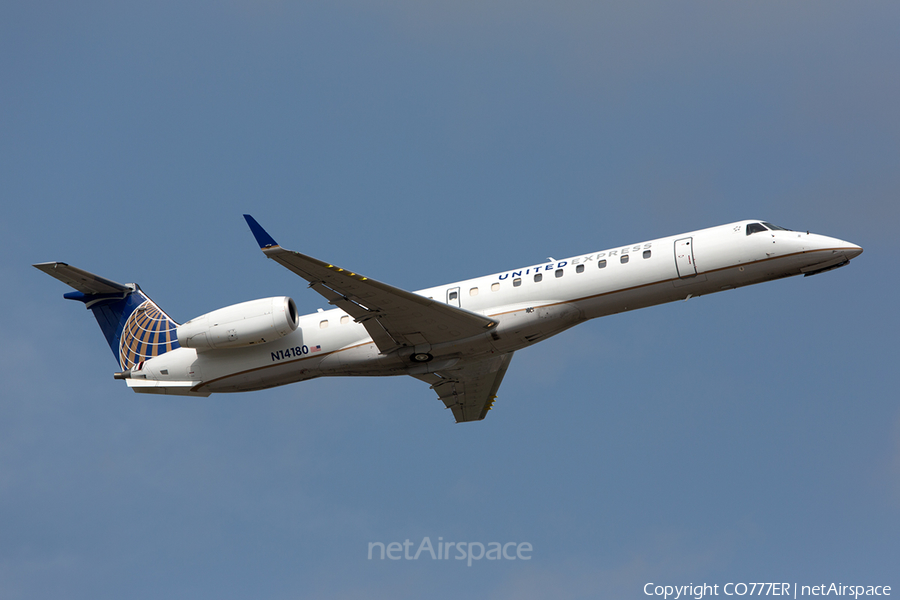 United Express (ExpressJet Airlines) Embraer ERJ-145XR (N14180) | Photo 77883