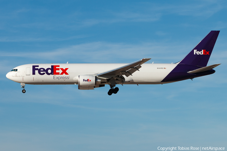 FedEx Boeing 767-3S2F(ER) (N141FE) | Photo 341194