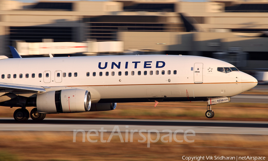 United Airlines Boeing 737-824 (N14214) | Photo 117209