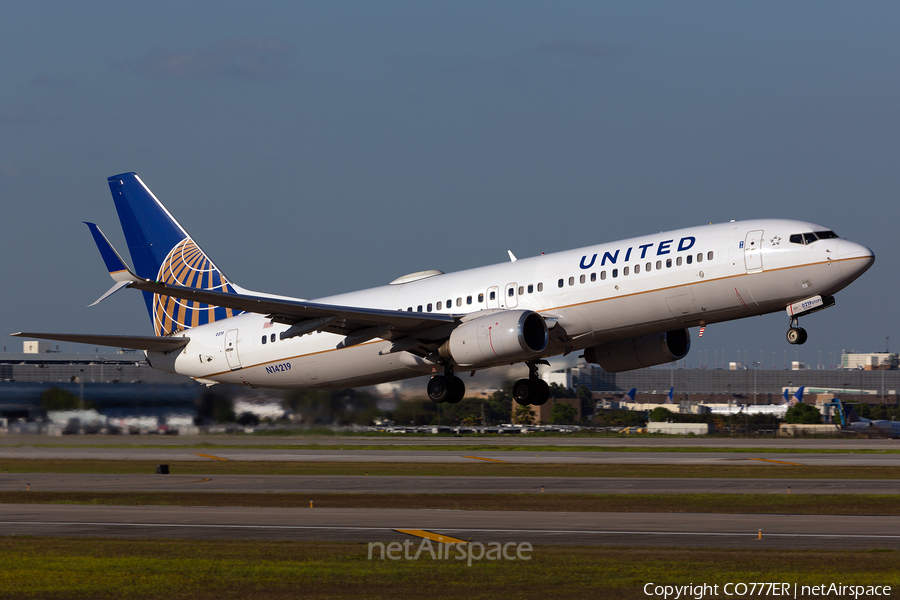 United Airlines Boeing 737-824 (N14219) | Photo 263836