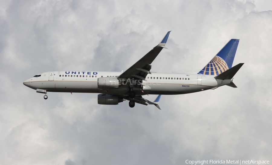 United Airlines Boeing 737-824 (N14230) | Photo 681390