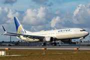 United Airlines Boeing 737-824 (N14237) at  Miami - International, United States