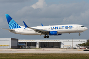 United Airlines Boeing 737-824 (N14249) at  Ft. Lauderdale - International, United States