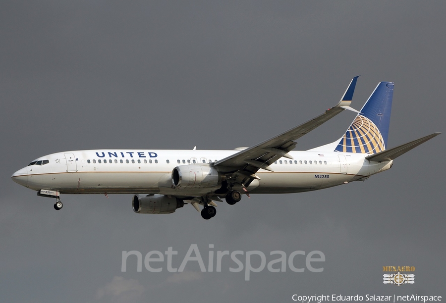United Airlines Boeing 737-824 (N14250) | Photo 536373