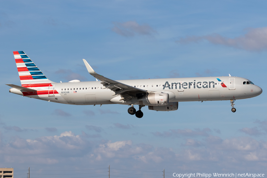 American Airlines Airbus A321-231 (N142AN) | Photo 560774