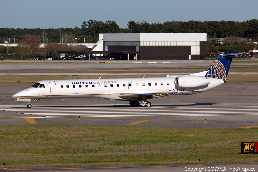 United Express (ExpressJet Airlines) Embraer ERJ-145LR (N14568) | Photo 42872