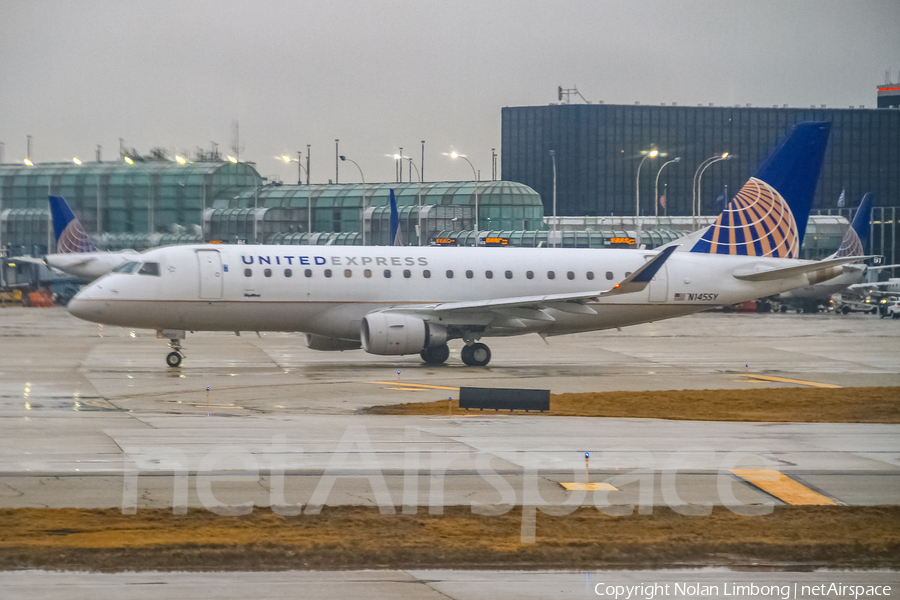 United Express (SkyWest Airlines) Embraer ERJ-175LR (ERJ-170-200LR) (N145SY) | Photo 438431