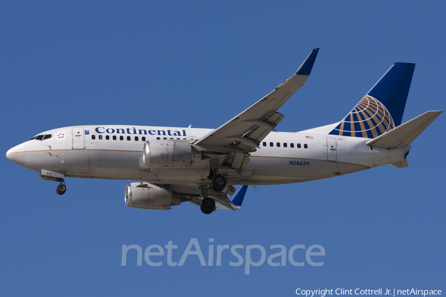 Continental Airlines Boeing 737-524 (N14639) | Photo 41880