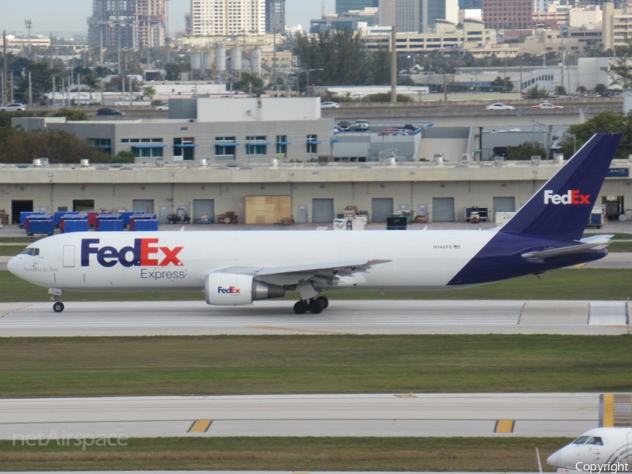 FedEx Boeing 767-3S2F(ER) (N146FE) | Photo 297707