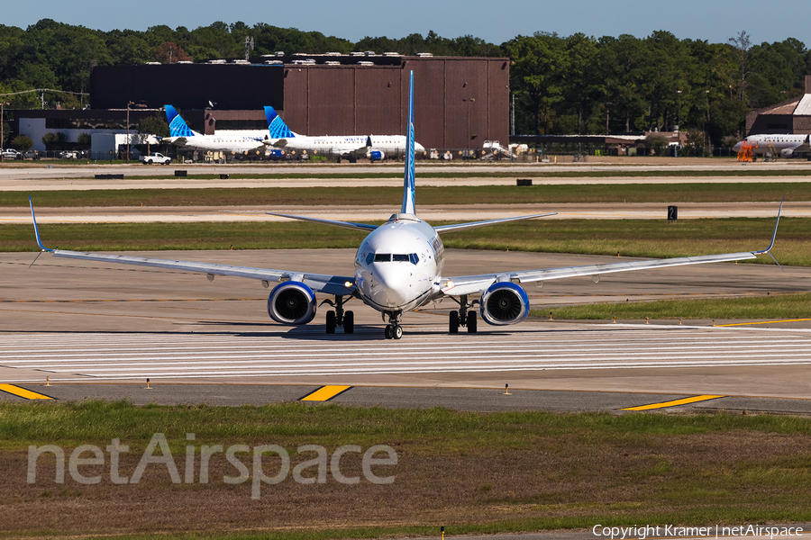 United Airlines Boeing 737-724 (N14731) | Photo 677101