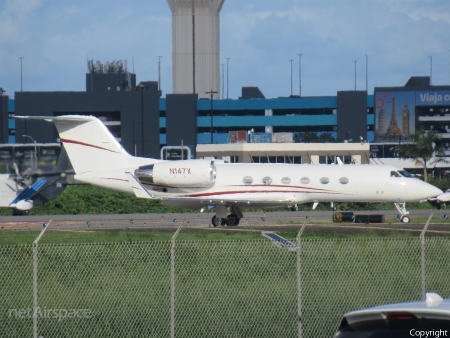 (Private) Gulfstream G-IV SP (N147X) | Photo 660914