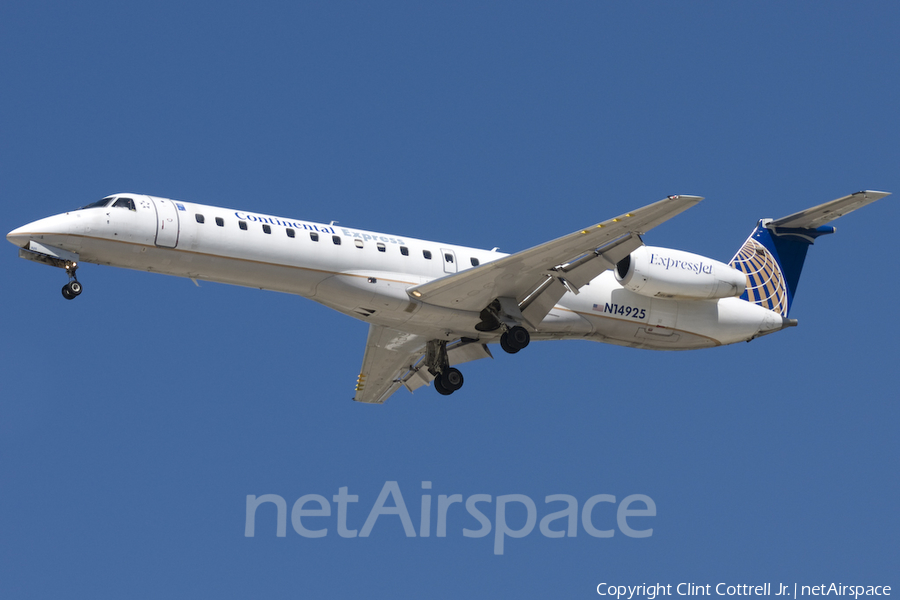 Continental Express (ExpressJet) Embraer ERJ-145EP (N14925) | Photo 41882