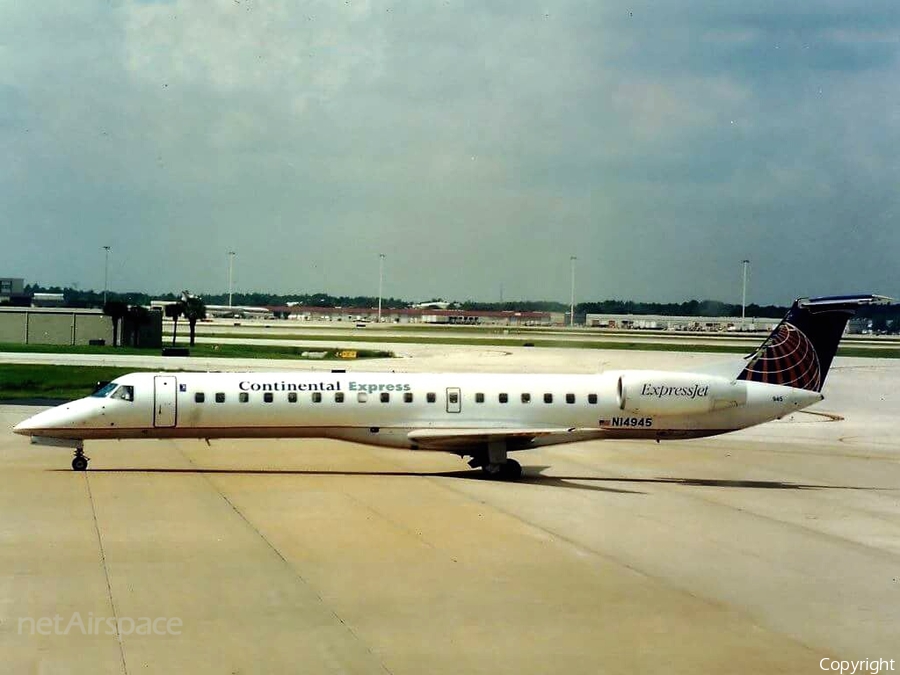 Continental Express (ExpressJet) Embraer ERJ-145ER (N14945) | Photo 71075