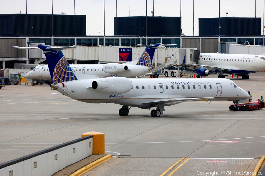 United Express (ExpressJet Airlines) Embraer ERJ-145LR (N14991) | Photo 38351