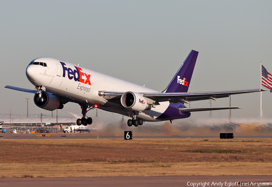 FedEx Boeing 767-3S2F(ER) (N149FE) | Photo 414475