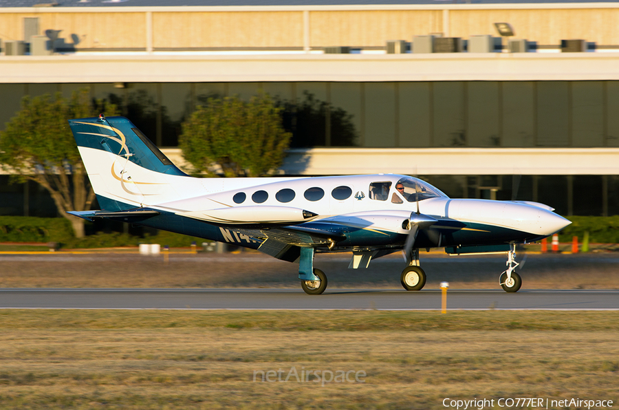 (Private) Cessna 421B Golden Eagle (N14RT) | Photo 14927