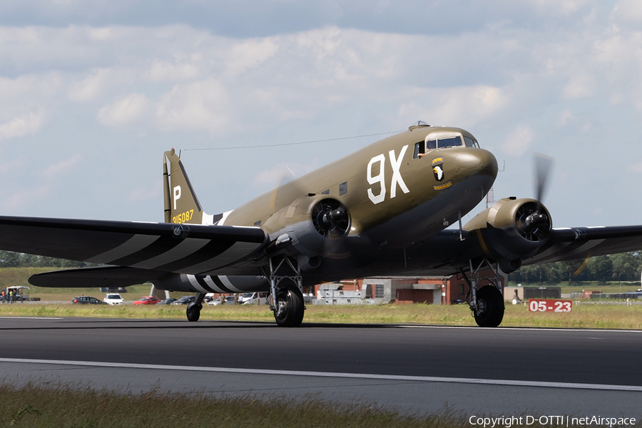 (Private) Douglas C-47 Skytrain (N150D) | Photo 328379