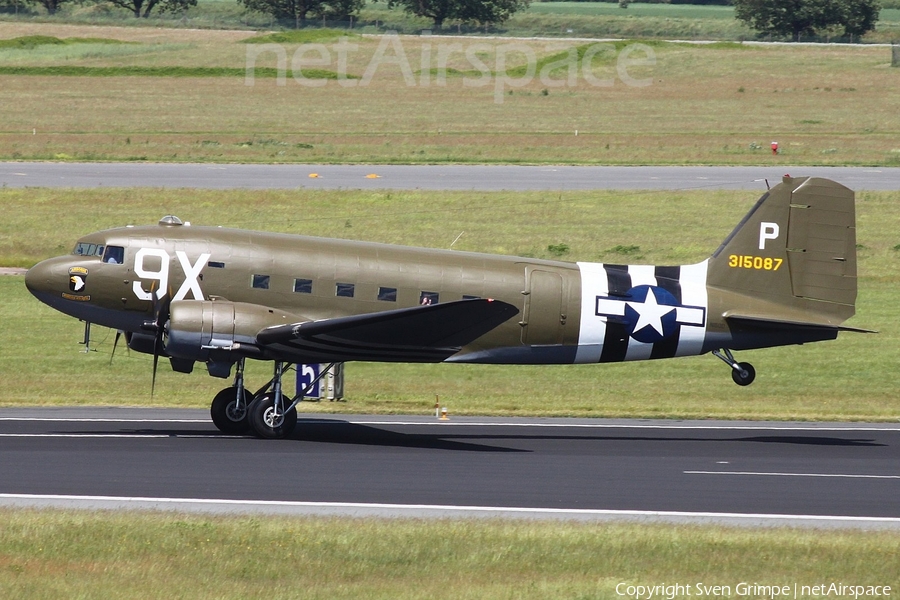 (Private) Douglas C-47 Skytrain (N150D) | Photo 328445