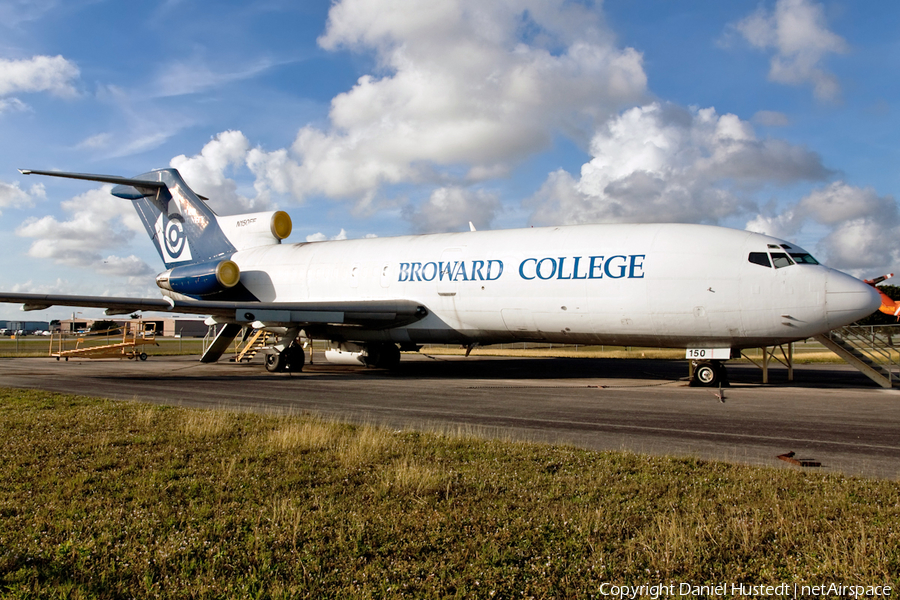 Broward College Boeing 727-22(F) (N150FE) | Photo 518995