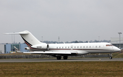 NetJets Bombardier BD-700-1A10 Global 6000 (N150QS) at  London - Luton, United Kingdom