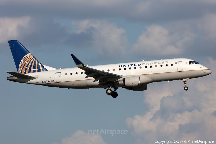 United Express (SkyWest Airlines) Embraer ERJ-175LR (ERJ-170-200LR) (N150SY) | Photo 286587