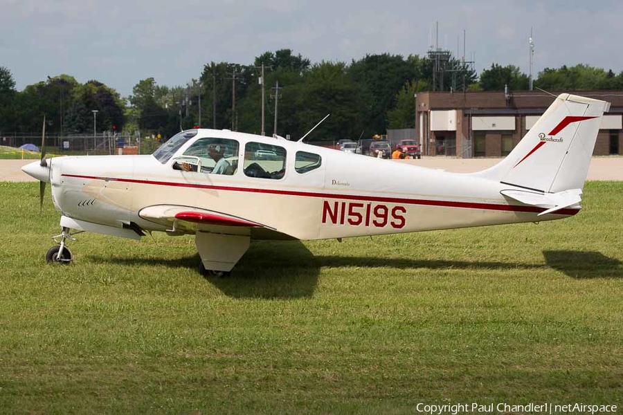 (Private) Beech 35-B33 Debonair (N1519S) | Photo 191616