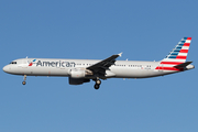 American Airlines Airbus A321-211 (N151UW) at  Seattle/Tacoma - International, United States