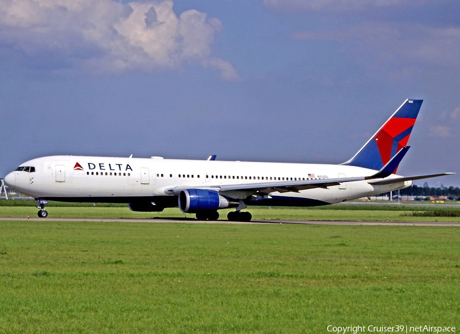 Delta Air Lines Boeing 767-3P6(ER) (N153DL) | Photo 243195
