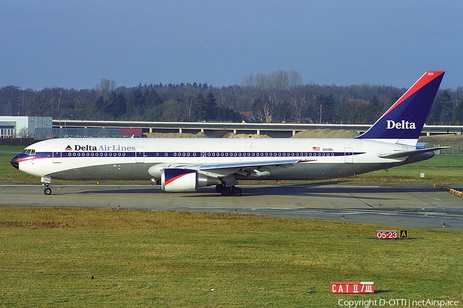 Delta Air Lines Boeing 767-3P6(ER) (N153DL) | Photo 370665