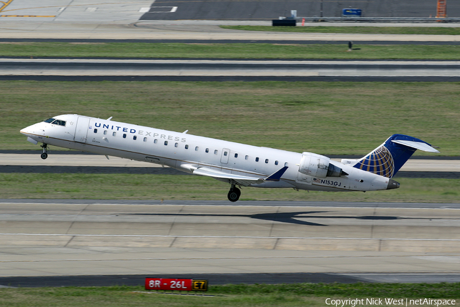 United Express (GoJet Airlines) Bombardier CRJ-702ER (N153GJ) | Photo 313374