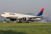 Delta Air Lines Boeing 767-3P6(ER) (N154DL) at  Zurich - Kloten, Switzerland