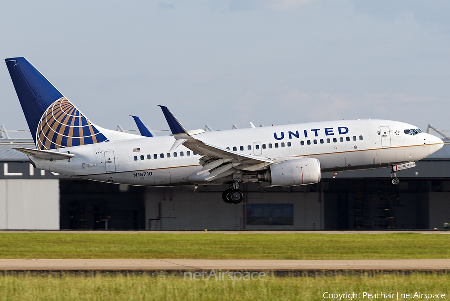 United Airlines Boeing 737-724 (N15710) | Photo 168132