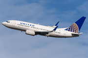 United Airlines Boeing 737-724 (N15710) at  Newark - Liberty International, United States