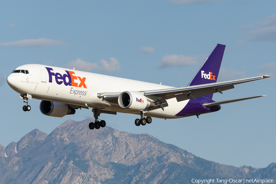 FedEx Boeing 767-3S2F(ER) (N157FE) | Photo 459356