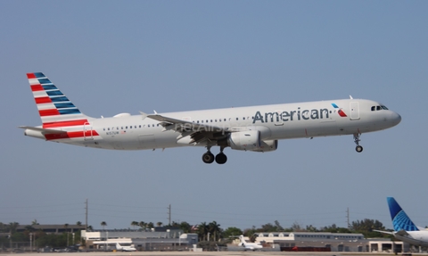 American Airlines Airbus A321-231 (N157UW) at  Miami - International, United States