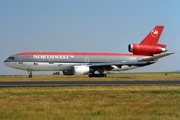 Northwest Airlines McDonnell Douglas DC-10-40 (N158US) at  Paris - Charles de Gaulle (Roissy), France