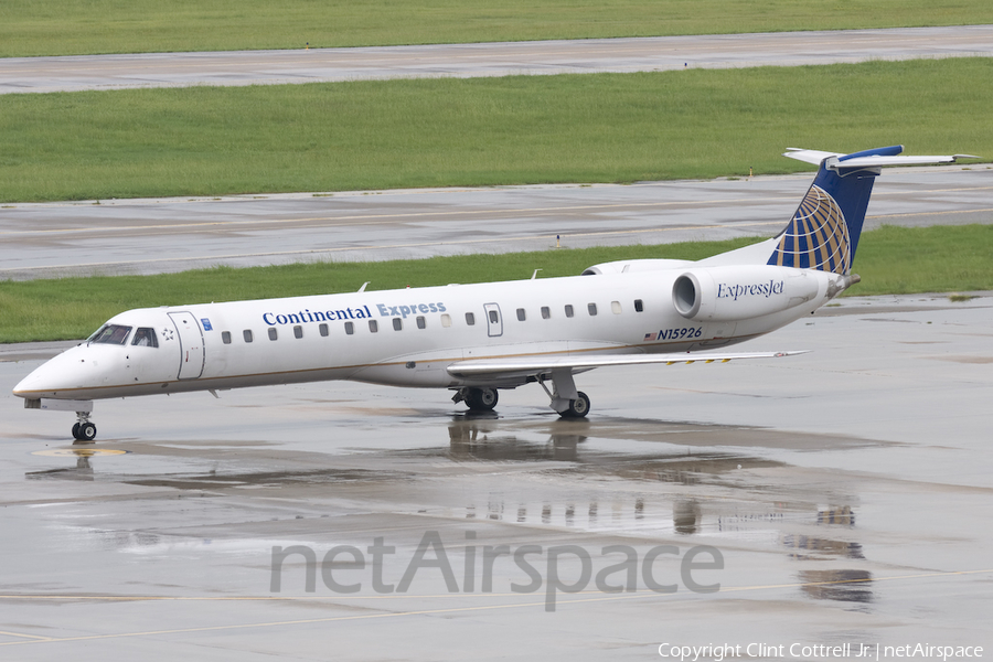 Continental Express (ExpressJet) Embraer ERJ-145EP (N15926) | Photo 41888