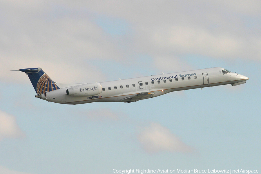 Continental Express (ExpressJet) Embraer ERJ-145LR (N15986) | Photo 178031