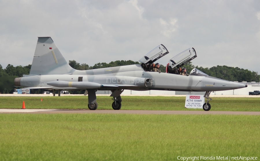 (Private) Canadair CF-5D Freedom Fighter (N15FF) | Photo 327938