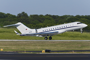 (Private) Bombardier BD-700-1A10 Global Express XRS (N15SD) at  Atlanta - Dekalb-Peachtree, United States