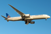 United Airlines Boeing 787-10 Dreamliner (N16008) at  Newark - Liberty International, United States