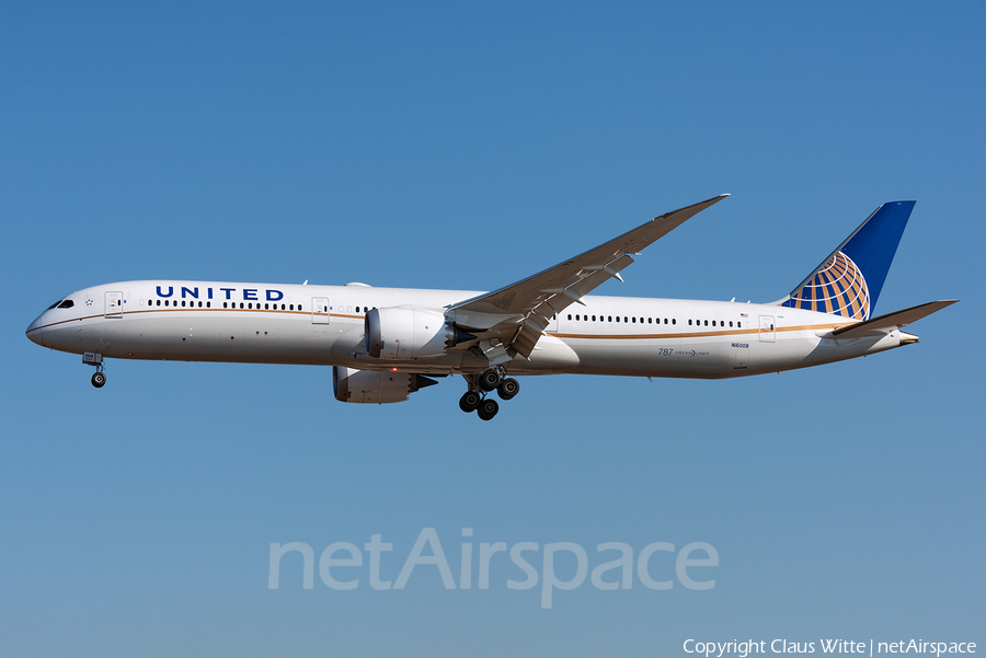 United Airlines Boeing 787-10 Dreamliner (N16008) | Photo 354705