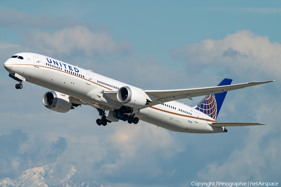 United Airlines Boeing 787-10 Dreamliner (N16008) | Photo 663432