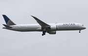 United Airlines Boeing 787-10 Dreamliner (N16009) at  Christchurch - International, New Zealand